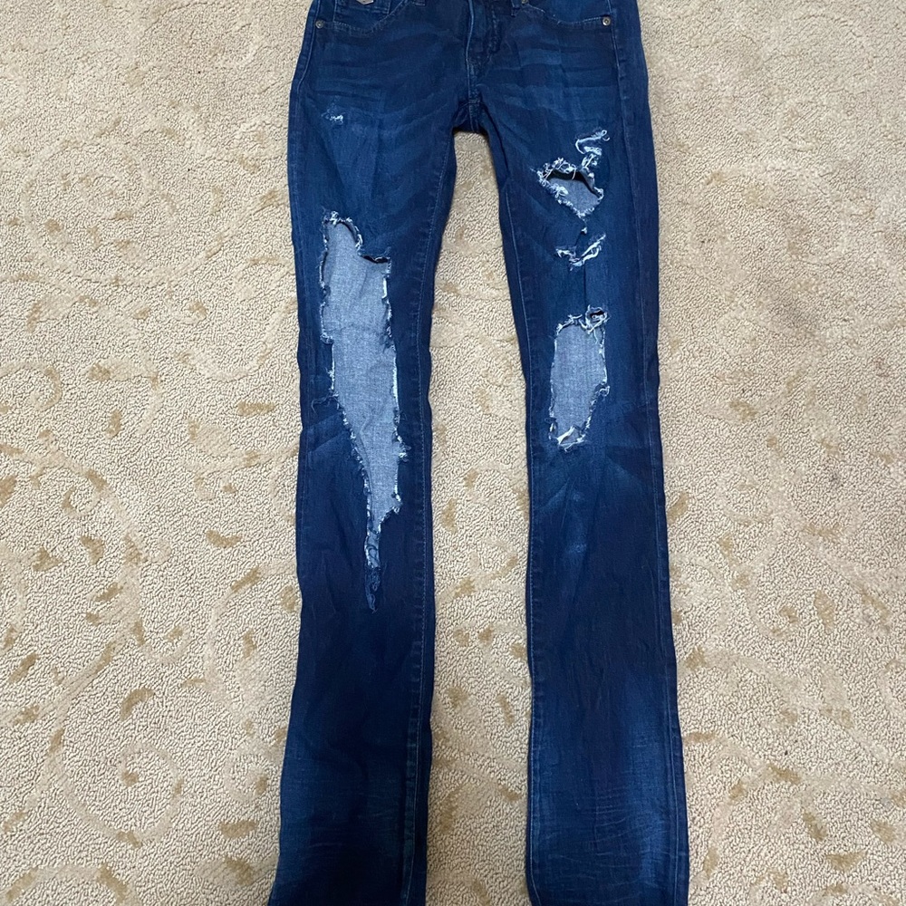 Chevignon Rusty size 0-1 distressed jeans.